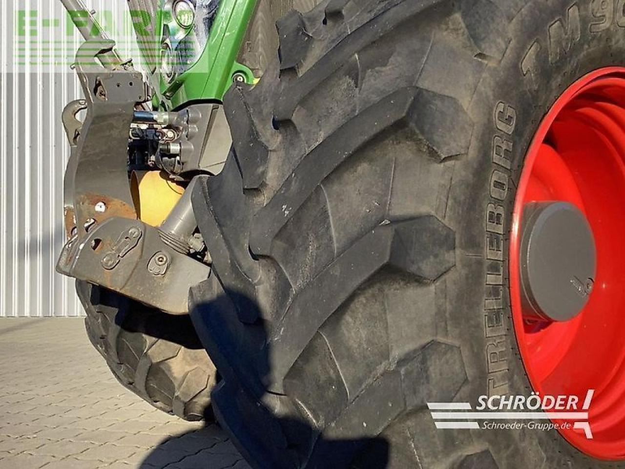 Farm tractor Fendt 824 vario s4 profi plus ProfiPlus: picture 9