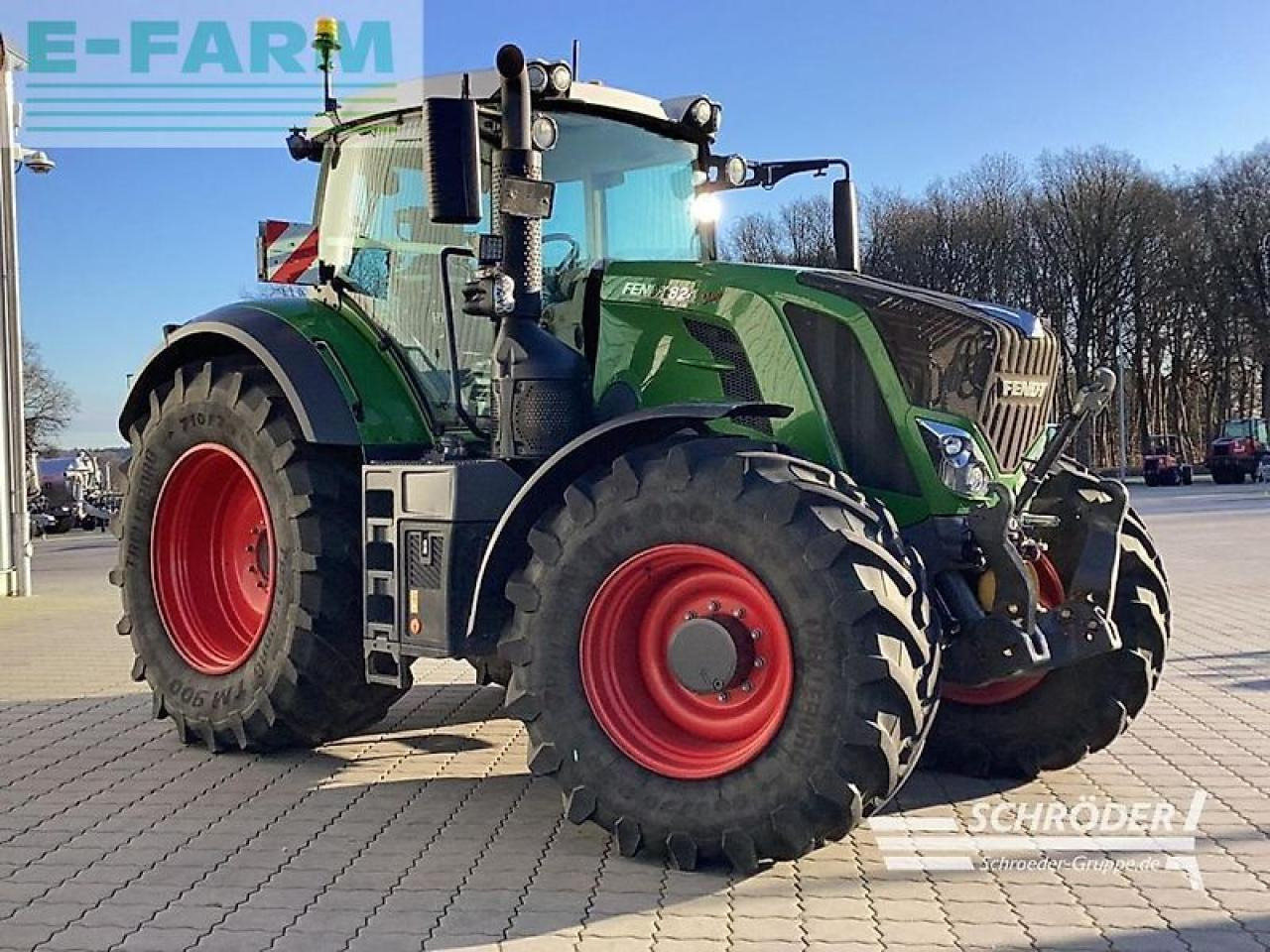 Fendt 824 vario s4 profi plus ProfiPlus - Farm tractor: picture 3 Fendt 824 vario s4 profi plus ProfiPlus - Farm tractor: picture 3