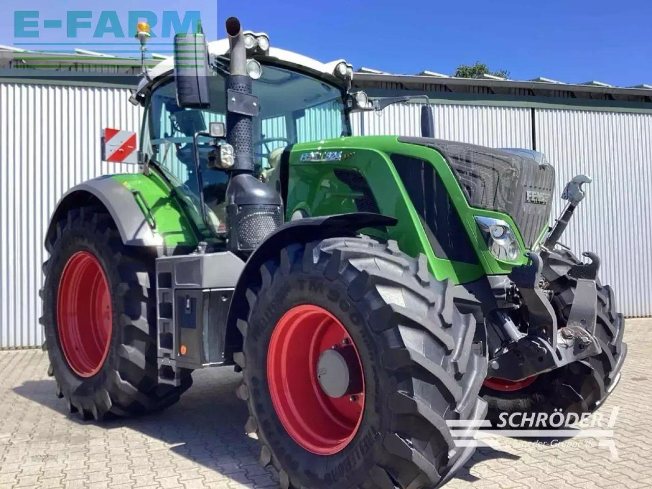 Fendt 824 vario s4 profi plus ProfiPlus - Farm tractor: picture 1 Fendt 824 vario s4 profi plus ProfiPlus - Farm tractor: picture 1