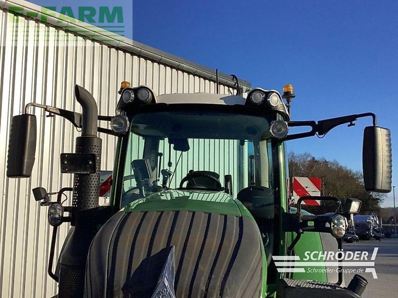 Farm tractor Fendt 824 vario s4 profi plus ProfiPlus: picture 11