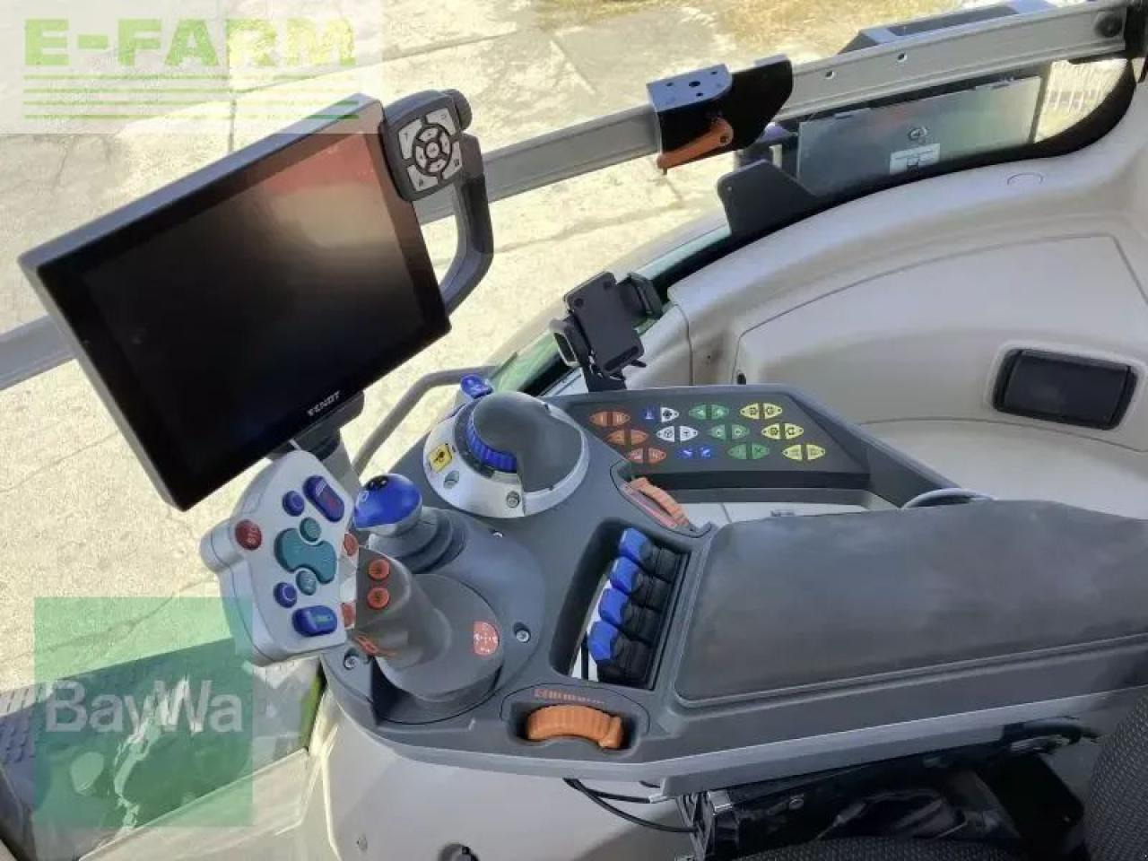 Farm tractor Fendt 826 vario s4 profi plus ProfiPlus: picture 11 Farm tractor Fendt 826 vario s4 profi plus ProfiPlus: picture 11