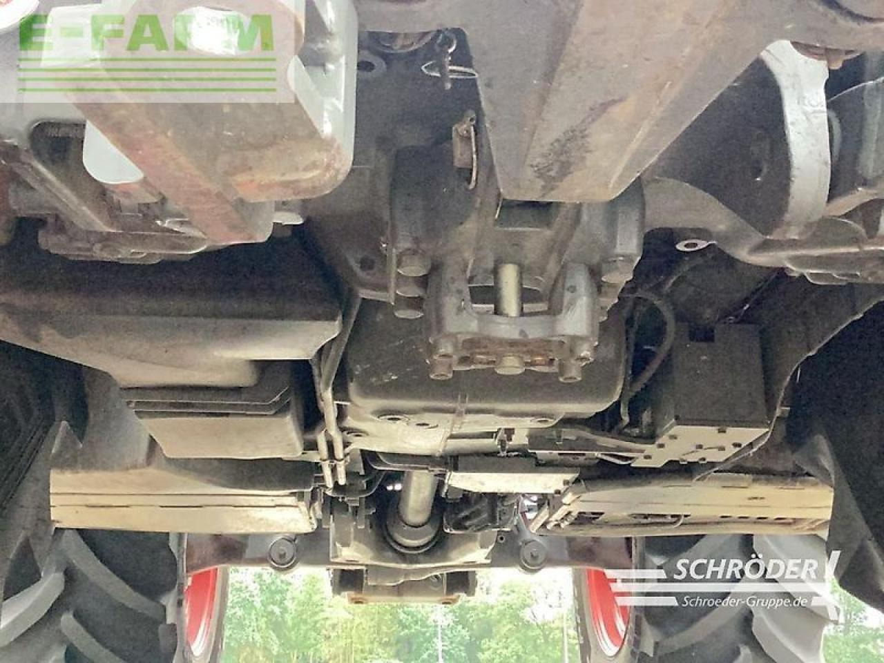 Farm tractor Fendt 828 vario s4 profi plus: picture 19