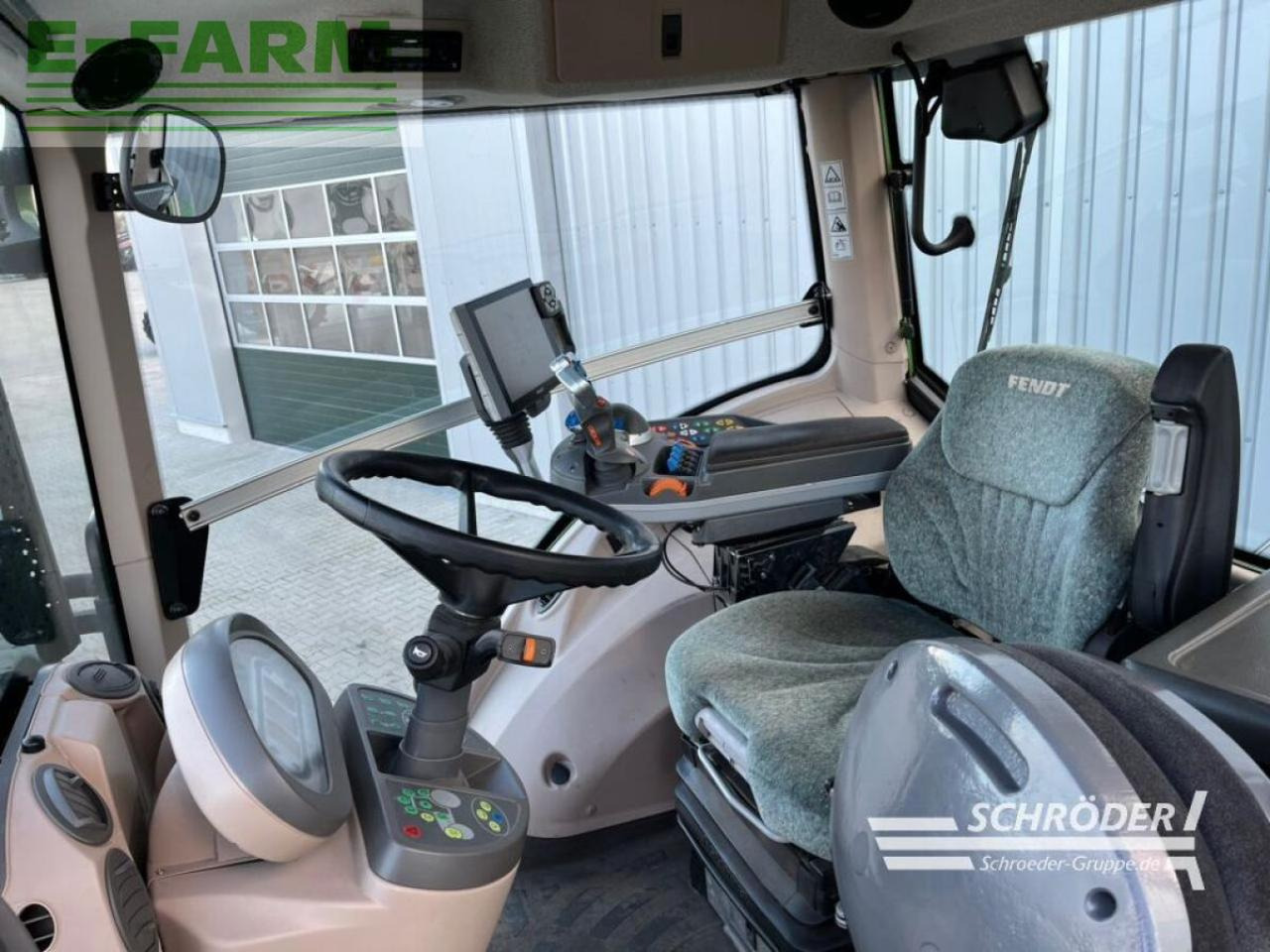 Fendt 828 vario s4 profi plus ProfiPlus - Farm tractor: picture 5 Fendt 828 vario s4 profi plus ProfiPlus - Farm tractor: picture 5