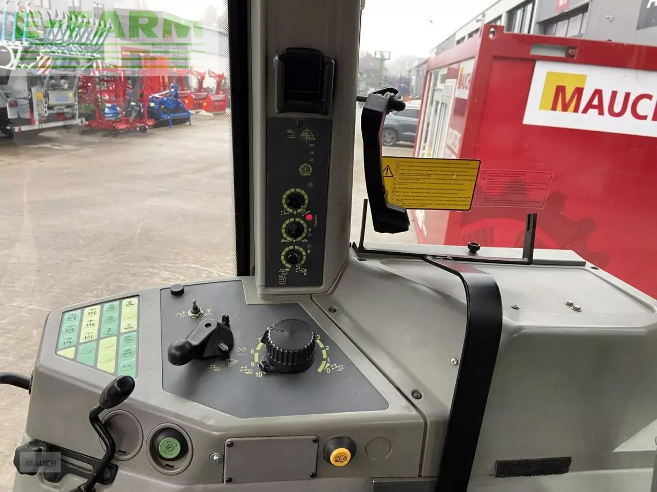 Farm tractor Fendt favorit 509 c: picture 11