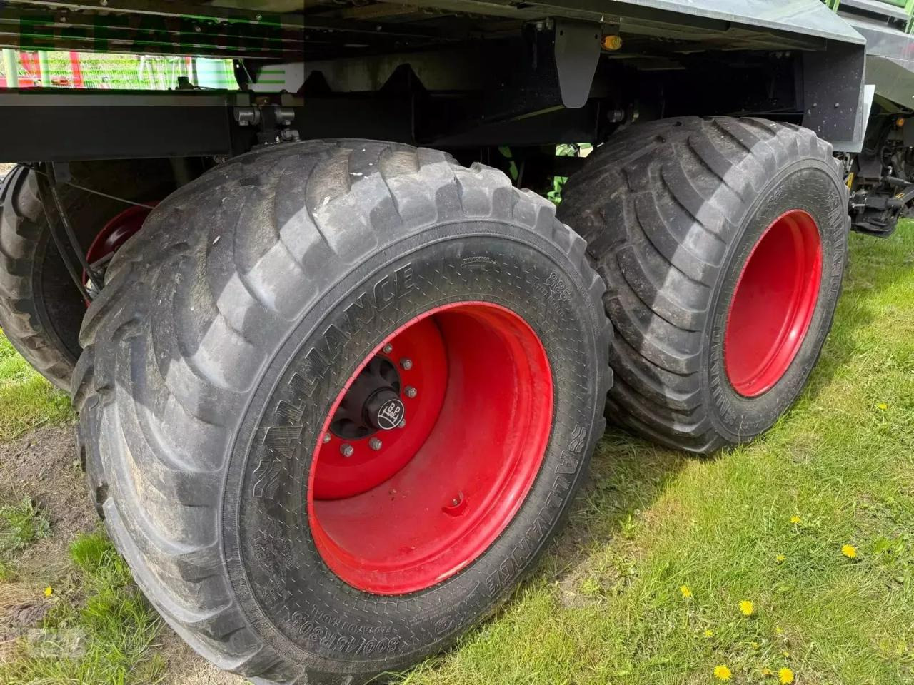 Fendt tigo 75 vr mit 800-er bereifung, laderaumabdeckung und dosierwalzen - Self-loading wagon: picture 4 Fendt tigo 75 vr mit 800-er bereifung, laderaumabdeckung und dosierwalzen - Self-loading wagon: picture 4