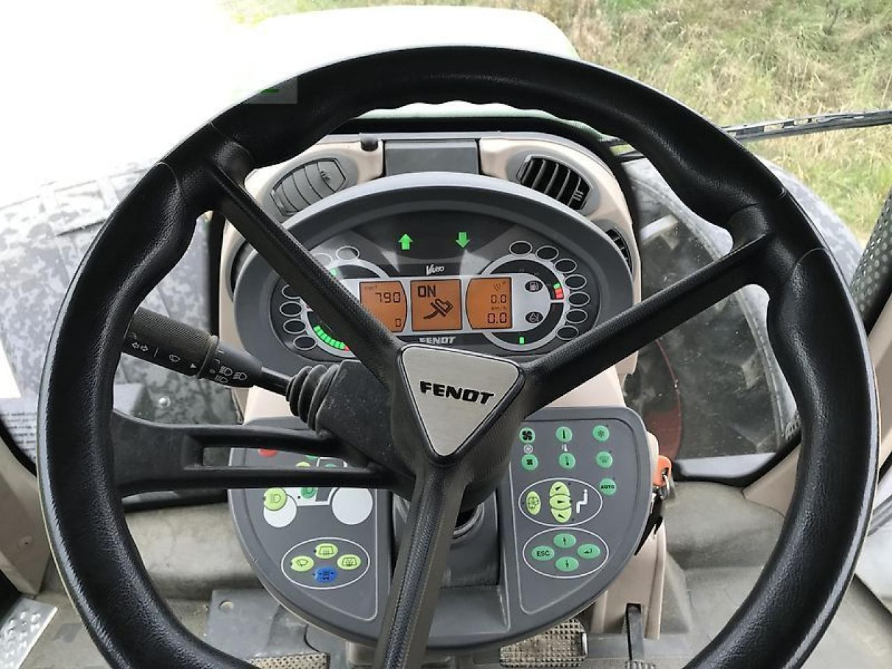 Fendt vario 828 scr profi plus ProfiPlus - Farm tractor: picture 5 Fendt vario 828 scr profi plus ProfiPlus - Farm tractor: picture 5
