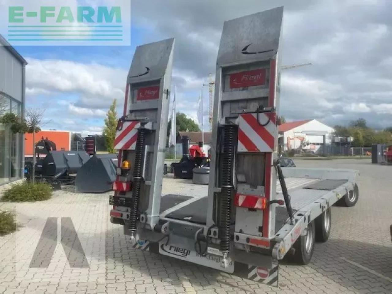 Fliegl dtl-s 300 agrar - Autotransporter trailer: picture 4 Fliegl dtl-s 300 agrar - Autotransporter trailer: picture 4