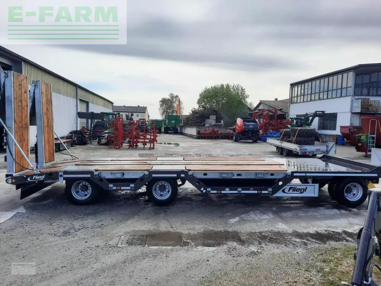 Fliegl dts 300 - Low loader trailer: picture 5 Fliegl dts 300 - Low loader trailer: picture 5