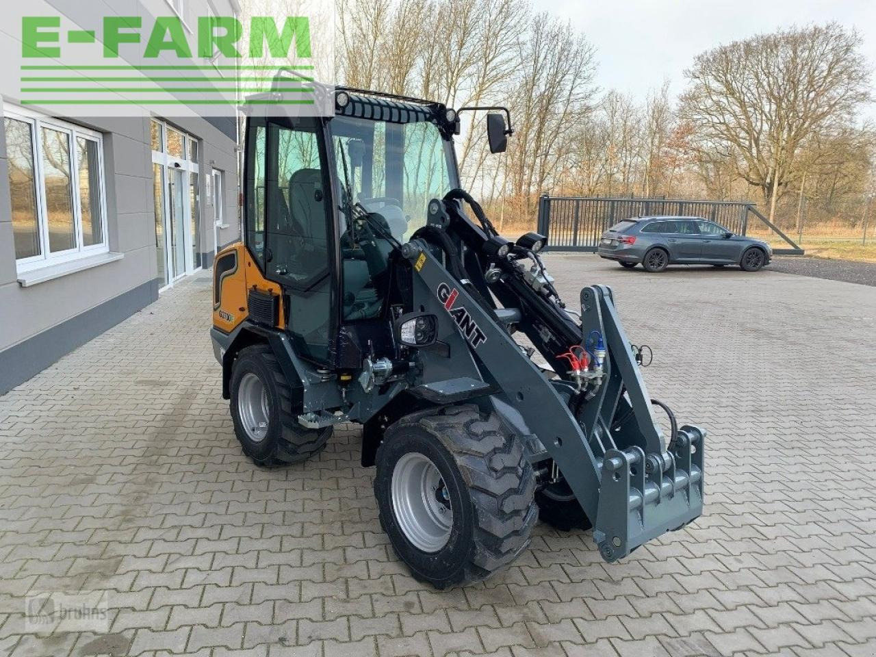 Giant g2700 elektro - Compact loader: picture 2 Giant g2700 elektro - Compact loader: picture 2