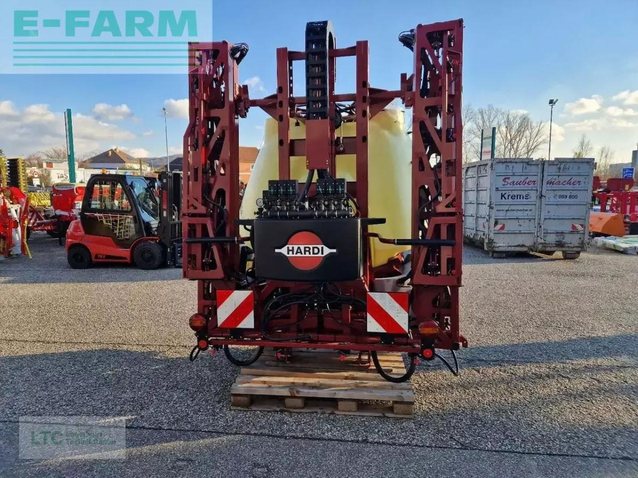 Hardi mega 12 - Trailed sprayer: picture 3 Hardi mega 12 - Trailed sprayer: picture 3