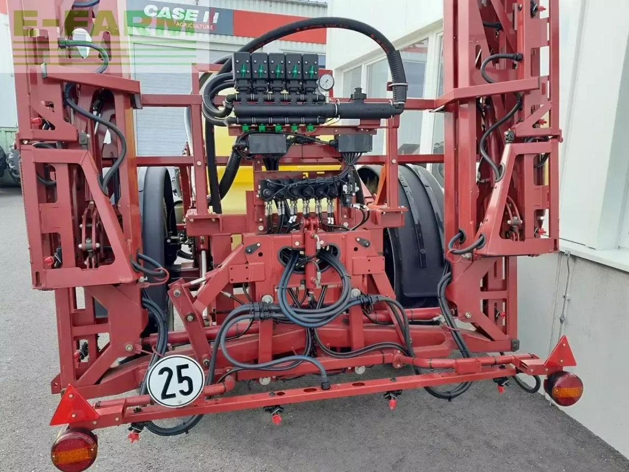 Hardi ranger 2500 - Trailed sprayer: picture 4 Hardi ranger 2500 - Trailed sprayer: picture 4