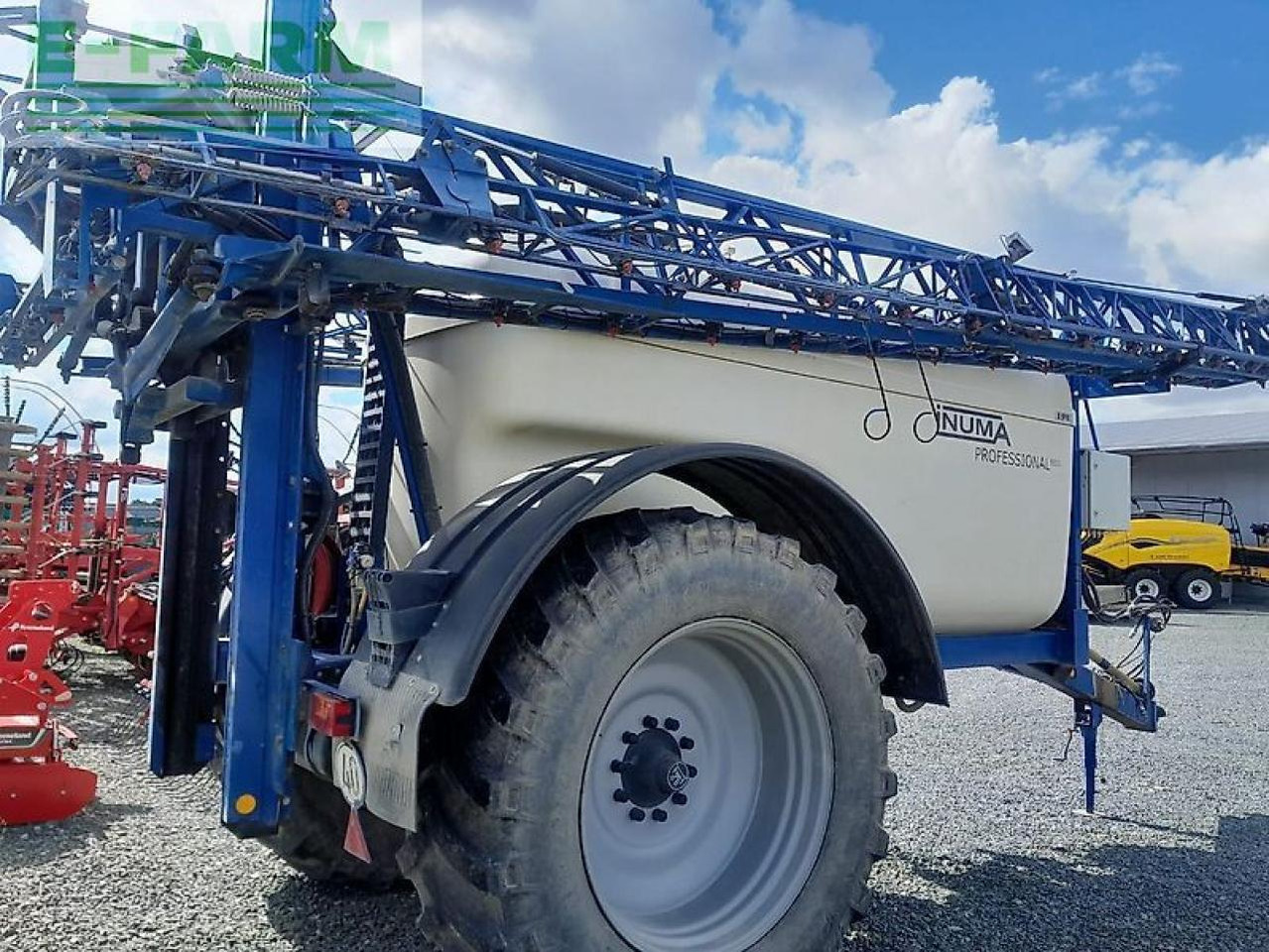 Inuma ias 8031 - Trailed sprayer: picture 4 Inuma ias 8031 - Trailed sprayer: picture 4