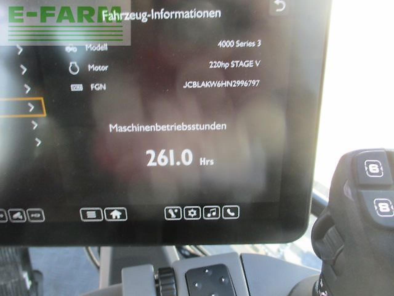 Farm tractor JCB 4220 icon: picture 8