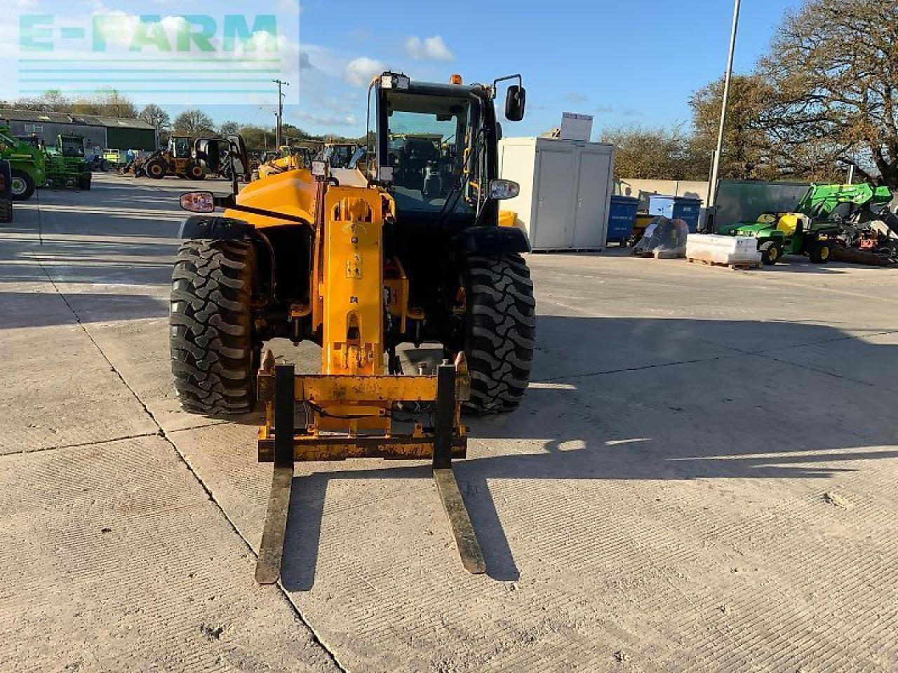 JCB 542-70 agri super telehandler (st25190) - Mini excavator: picture 5 JCB 542-70 agri super telehandler (st25190) - Mini excavator: picture 5
