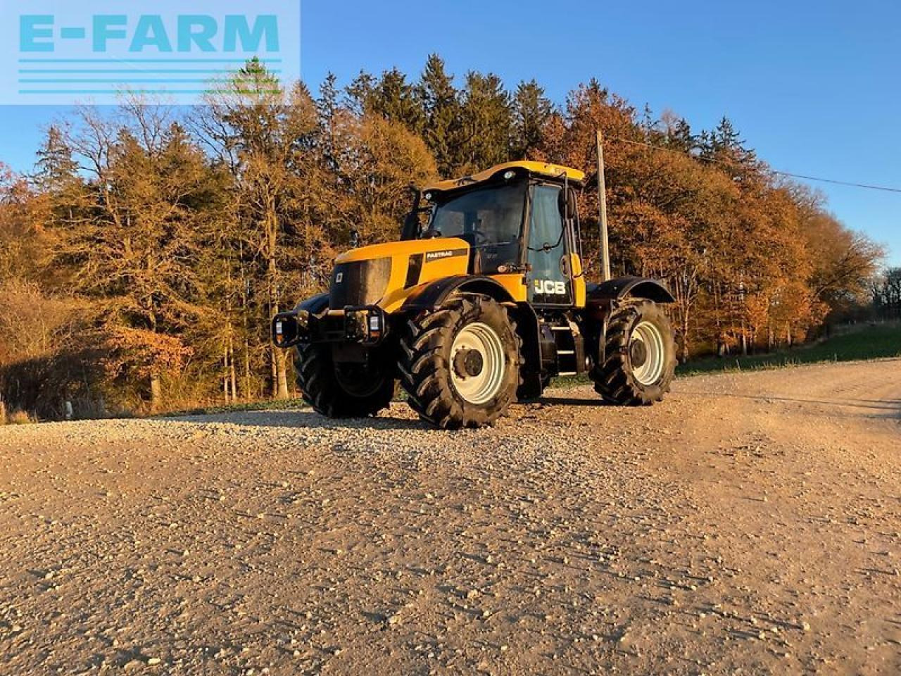 JCB fastrac 3200 - Farm tractor: picture 1 JCB fastrac 3200 - Farm tractor: picture 1