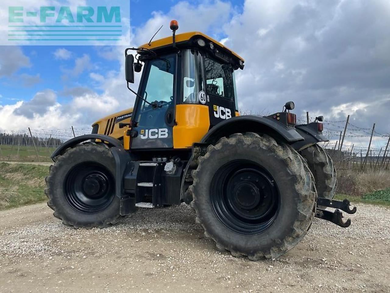 Farm tractor JCB fastrac 3230 xtrac: picture 10 Farm tractor JCB fastrac 3230 xtrac: picture 10