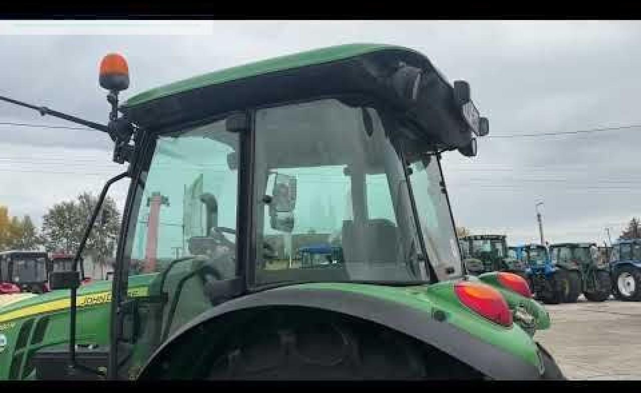Farm tractor John Deere 5090m: picture 41