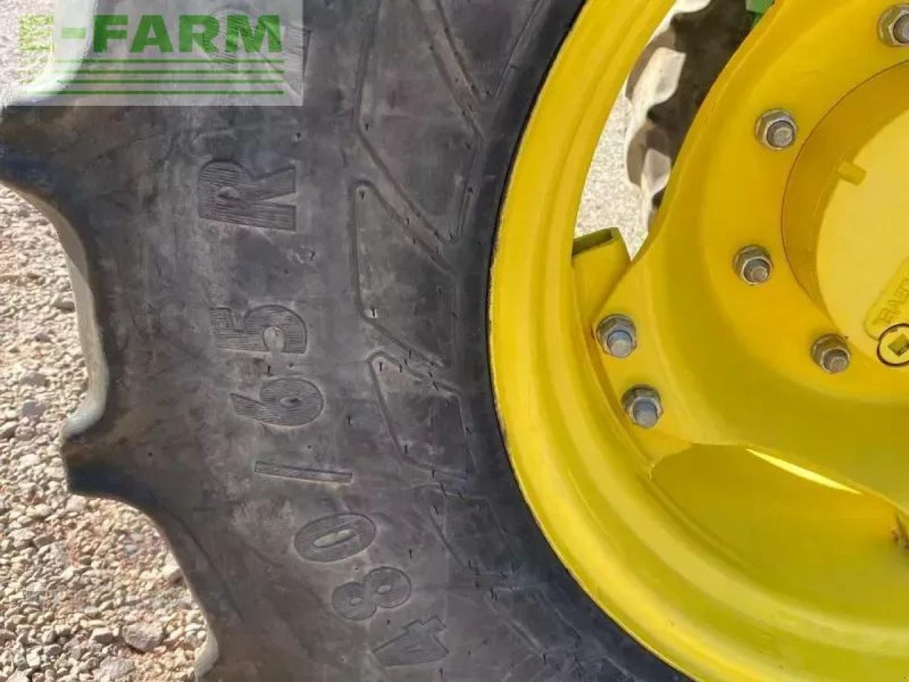 Farm tractor John Deere 5100r: picture 13 Farm tractor John Deere 5100r: picture 13