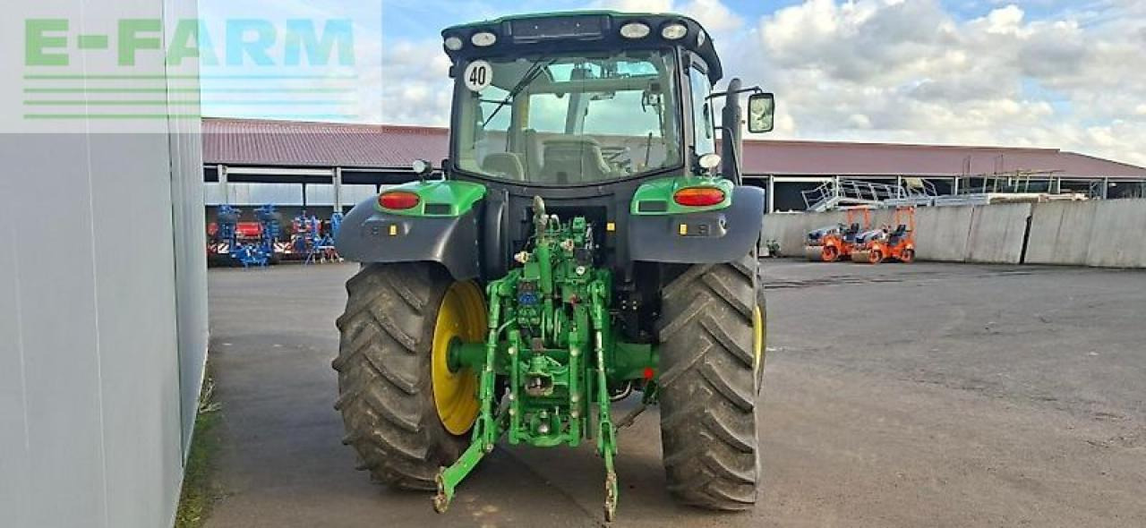 John Deere 6110r - Farm tractor: picture 4 John Deere 6110r - Farm tractor: picture 4
