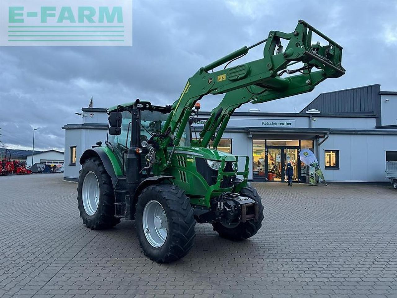 John Deere 6120r forstausrüstung - Farm tractor: picture 1 John Deere 6120r forstausrüstung - Farm tractor: picture 1