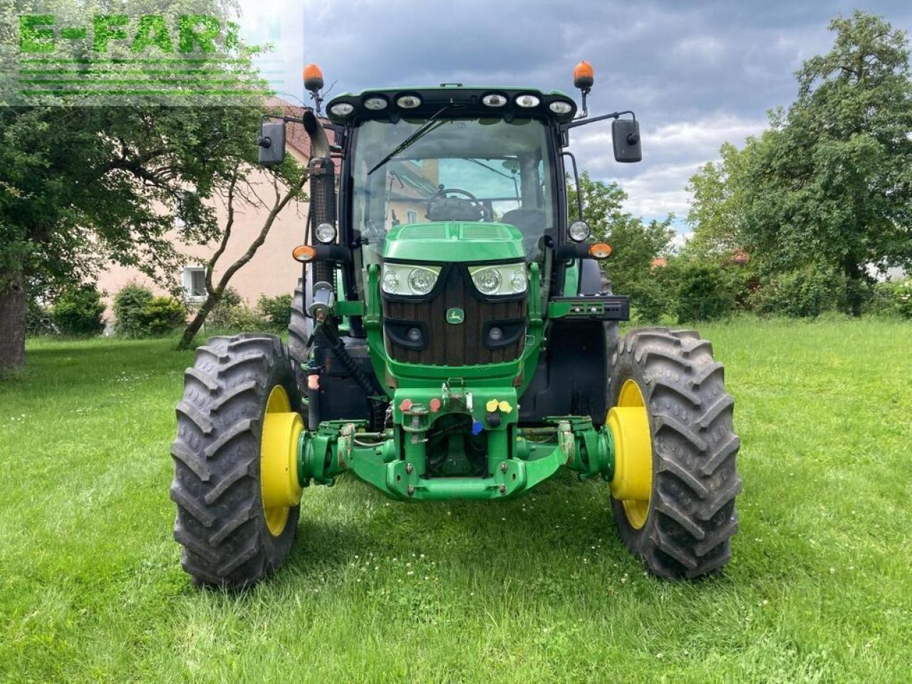 John Deere 6125r - Farm tractor: picture 4 John Deere 6125r - Farm tractor: picture 4