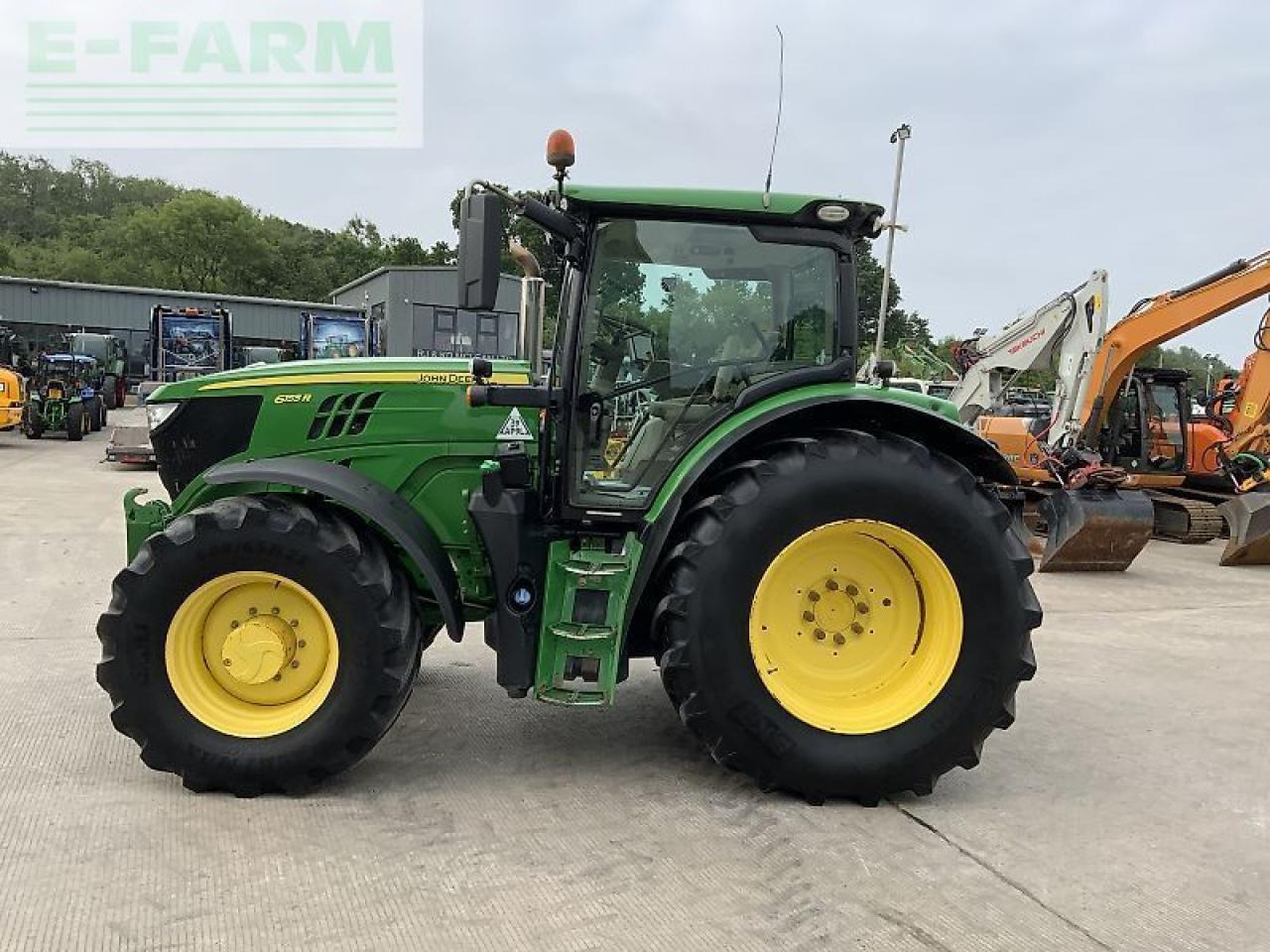 John Deere 6155r tractor (st23499) - Farm tractor: picture 5 John Deere 6155r tractor (st23499) - Farm tractor: picture 5