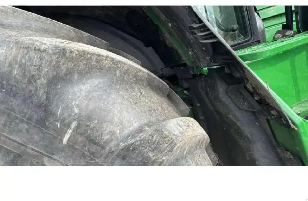 John Deere 6175m - Farm tractor: picture 4 John Deere 6175m - Farm tractor: picture 4