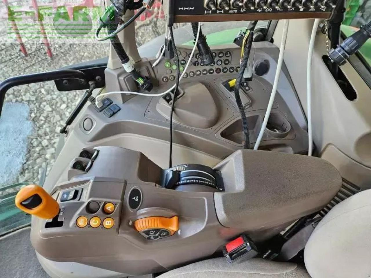 John Deere 6175m - Farm tractor: picture 5 John Deere 6175m - Farm tractor: picture 5