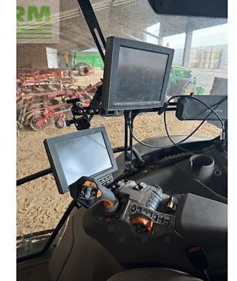 John Deere 6175r - Farm tractor: picture 3 John Deere 6175r - Farm tractor: picture 3