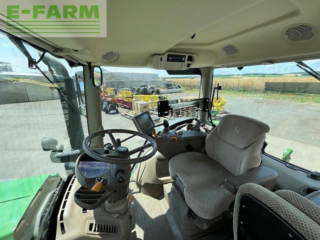 John Deere 6195r - Farm tractor: picture 5 John Deere 6195r - Farm tractor: picture 5