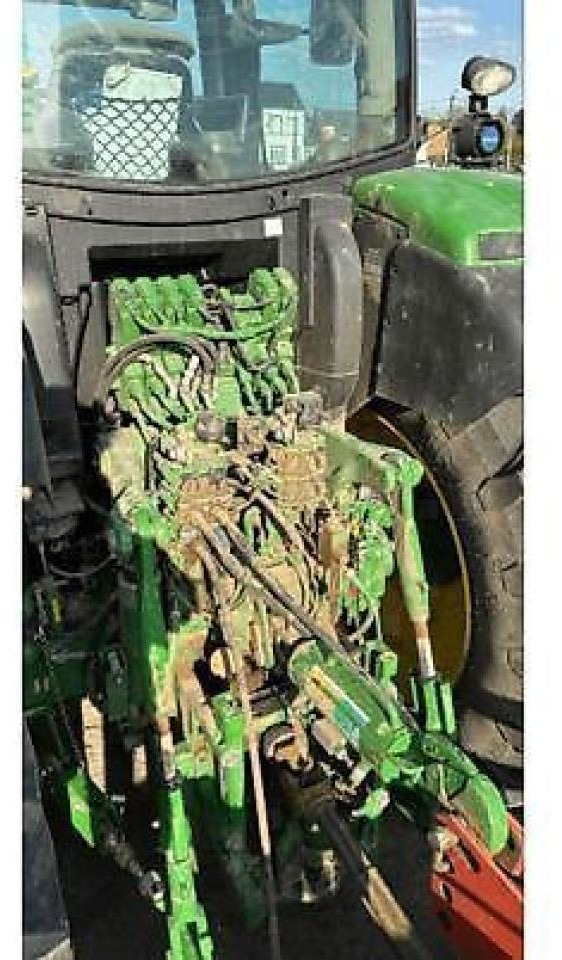 Farm tractor John Deere 6195r: picture 6