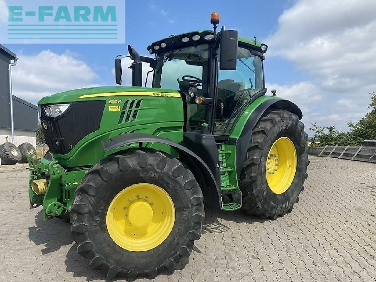 John Deere 6195r - Farm tractor: picture 5 John Deere 6195r - Farm tractor: picture 5