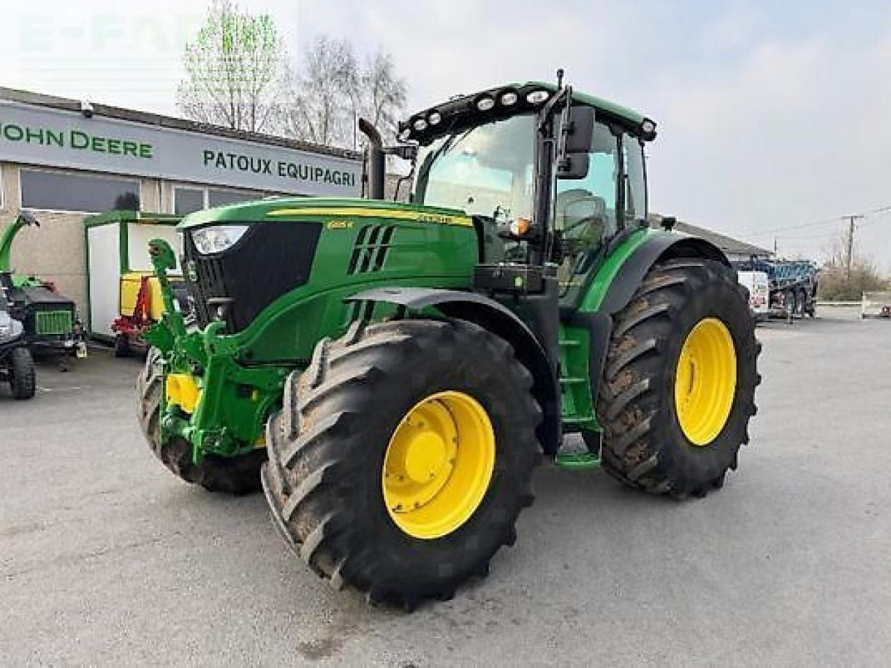 John Deere 6195r - Farm tractor: picture 1 John Deere 6195r - Farm tractor: picture 1