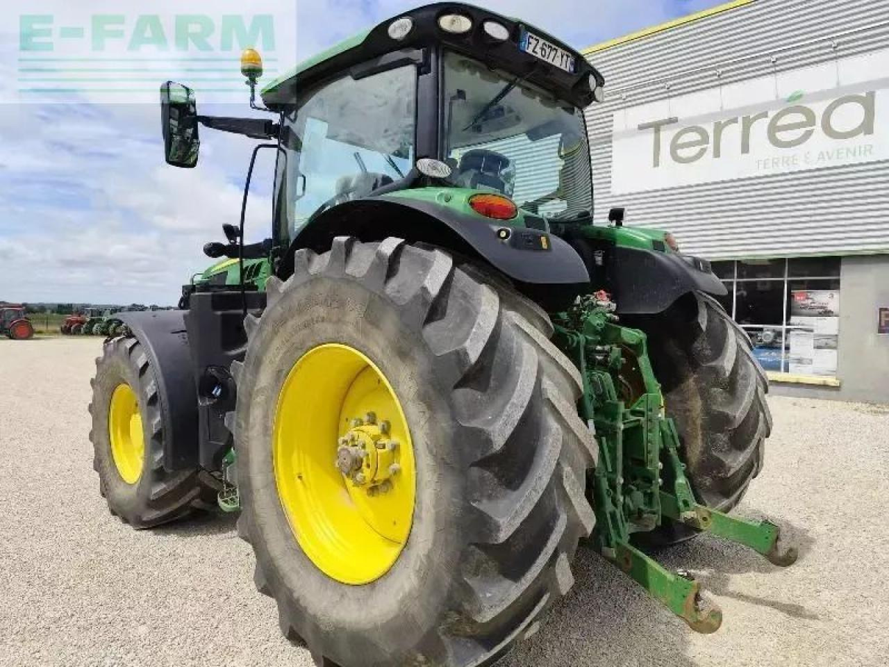 John Deere 6195r - Farm tractor: picture 4 John Deere 6195r - Farm tractor: picture 4