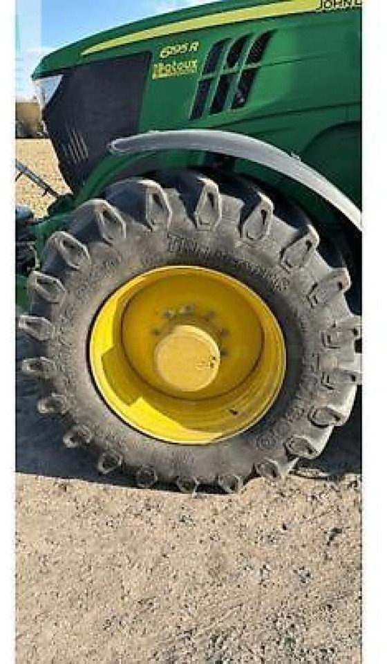 John Deere 6195r - Farm tractor: picture 3 John Deere 6195r - Farm tractor: picture 3