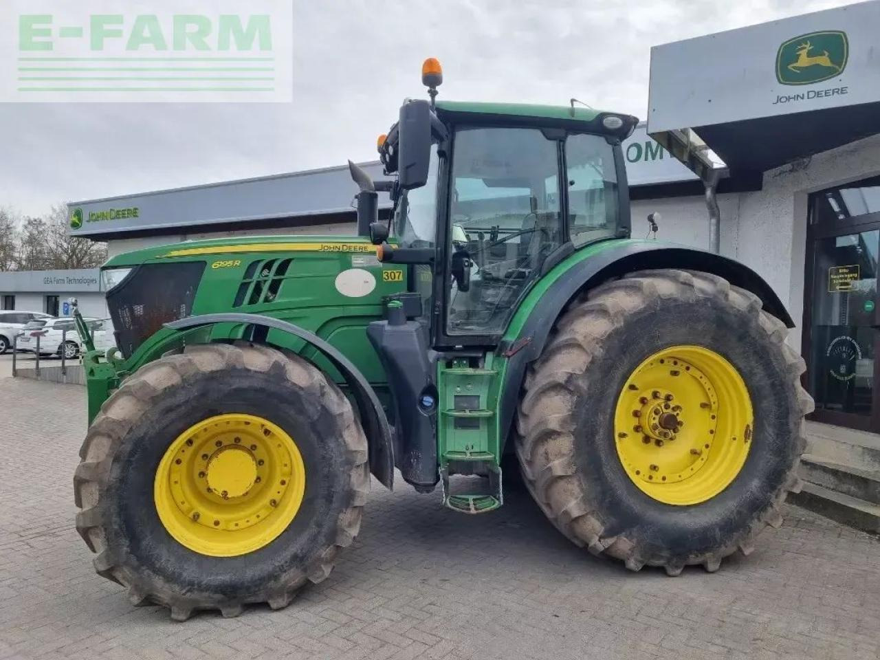John Deere 6195r my17 ap 40 - Farm tractor: picture 2 John Deere 6195r my17 ap 40 - Farm tractor: picture 2