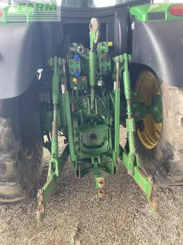 John Deere 6210r - Farm tractor: picture 3 John Deere 6210r - Farm tractor: picture 3