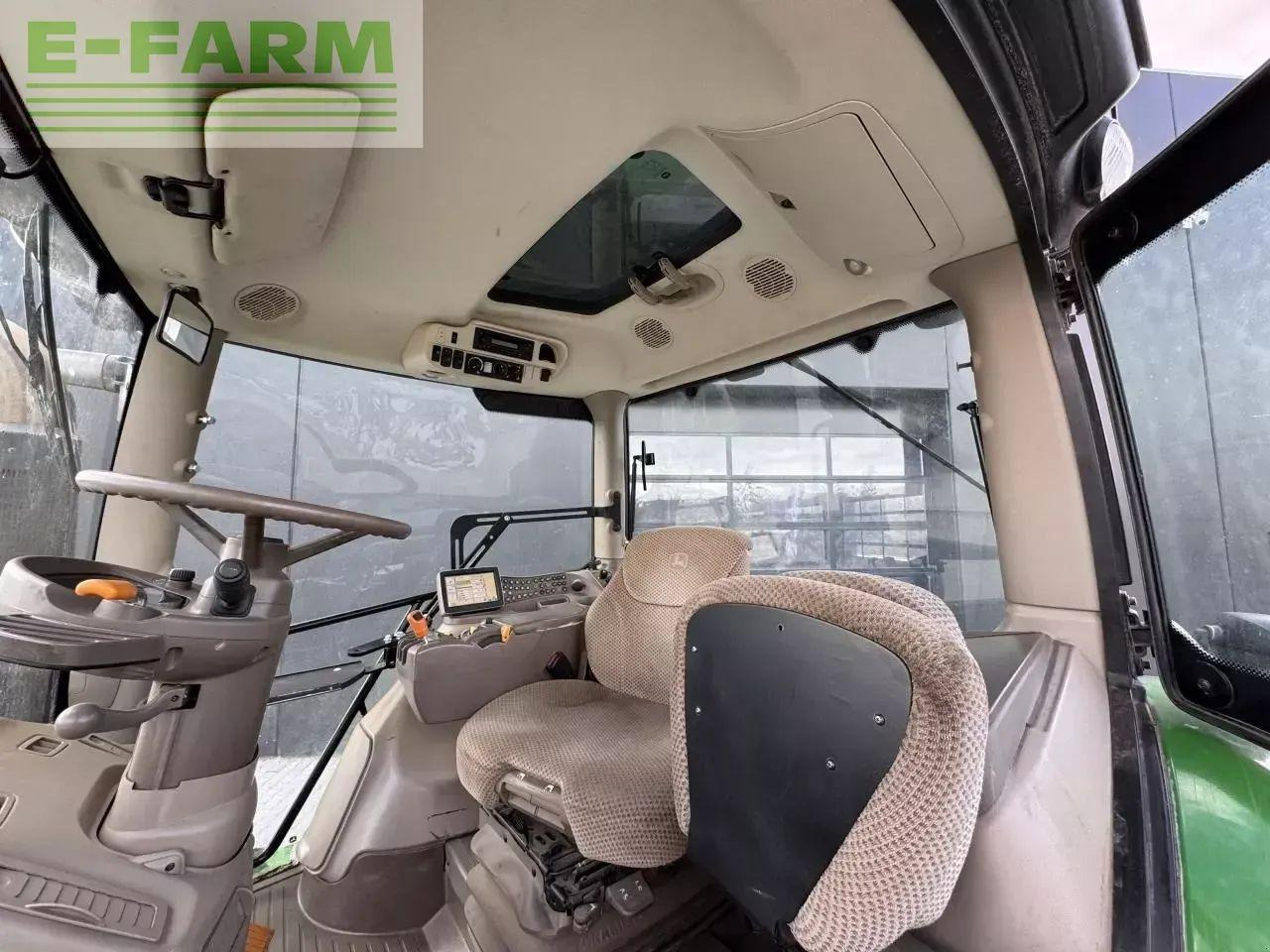 John Deere 6210r - Farm tractor: picture 4 John Deere 6210r - Farm tractor: picture 4