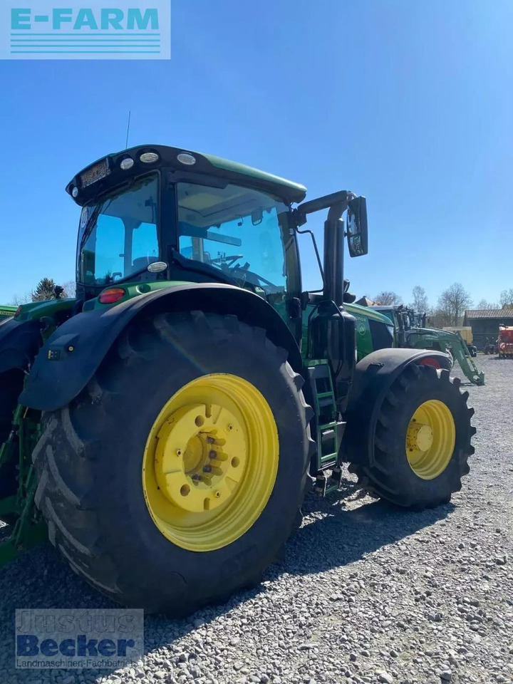 Farm tractor John Deere 6250r: picture 9