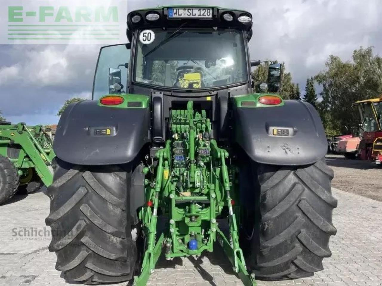 John Deere 6250r - Farm tractor: picture 4 John Deere 6250r - Farm tractor: picture 4
