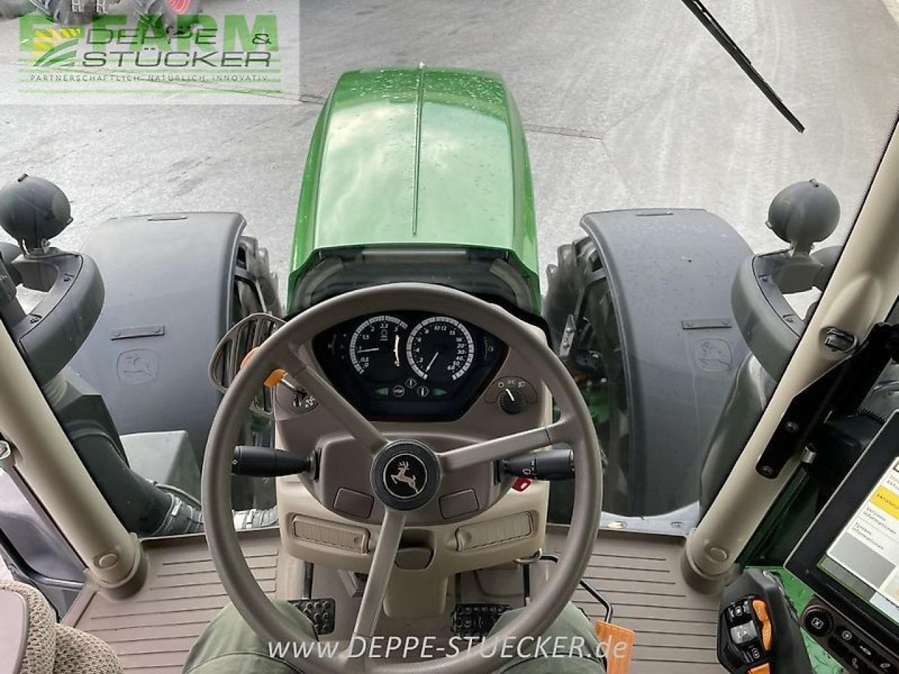 John Deere 6250r - Farm tractor: picture 5 John Deere 6250r - Farm tractor: picture 5