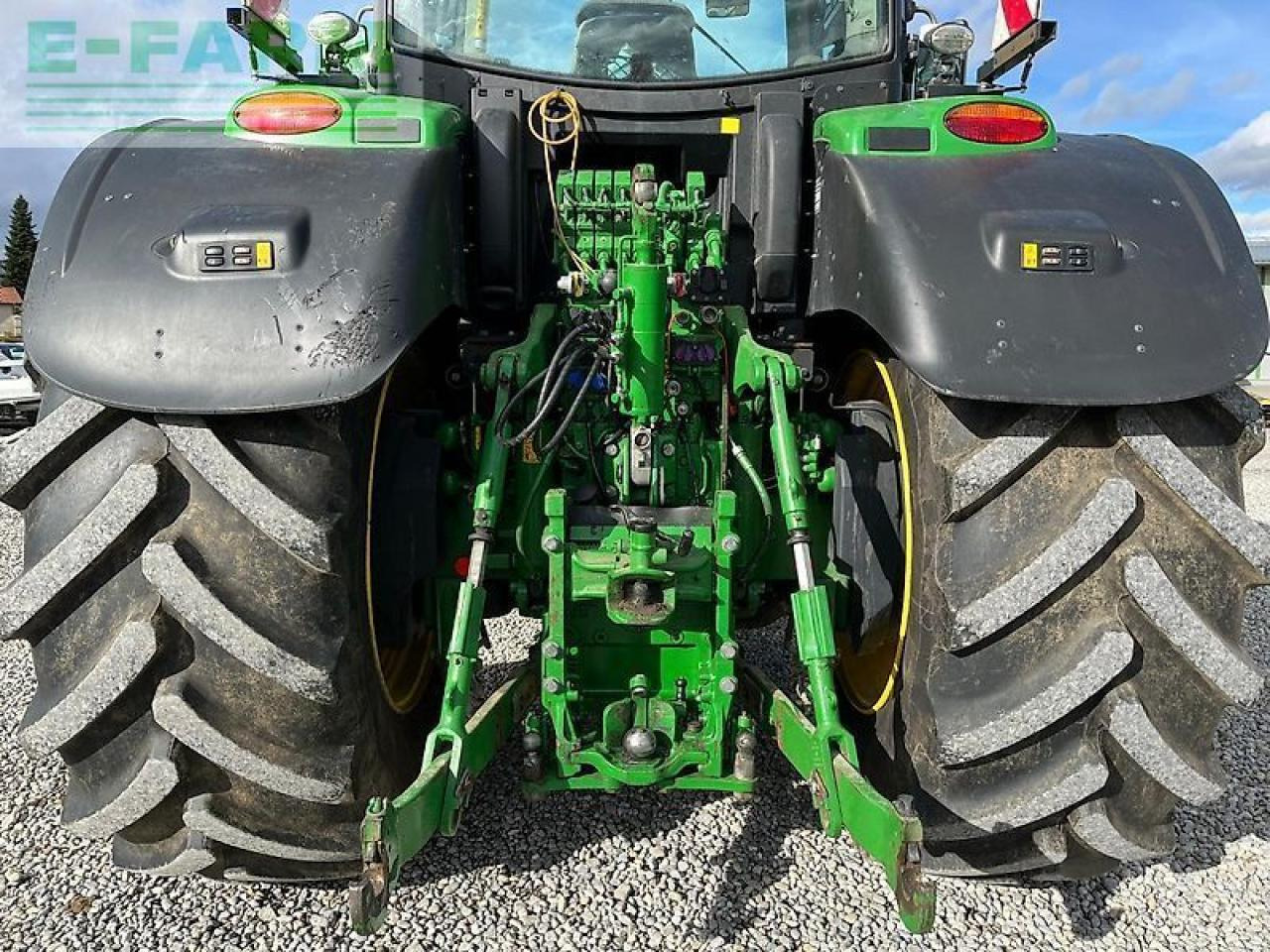 John Deere 6250r - Farm tractor: picture 5 John Deere 6250r - Farm tractor: picture 5