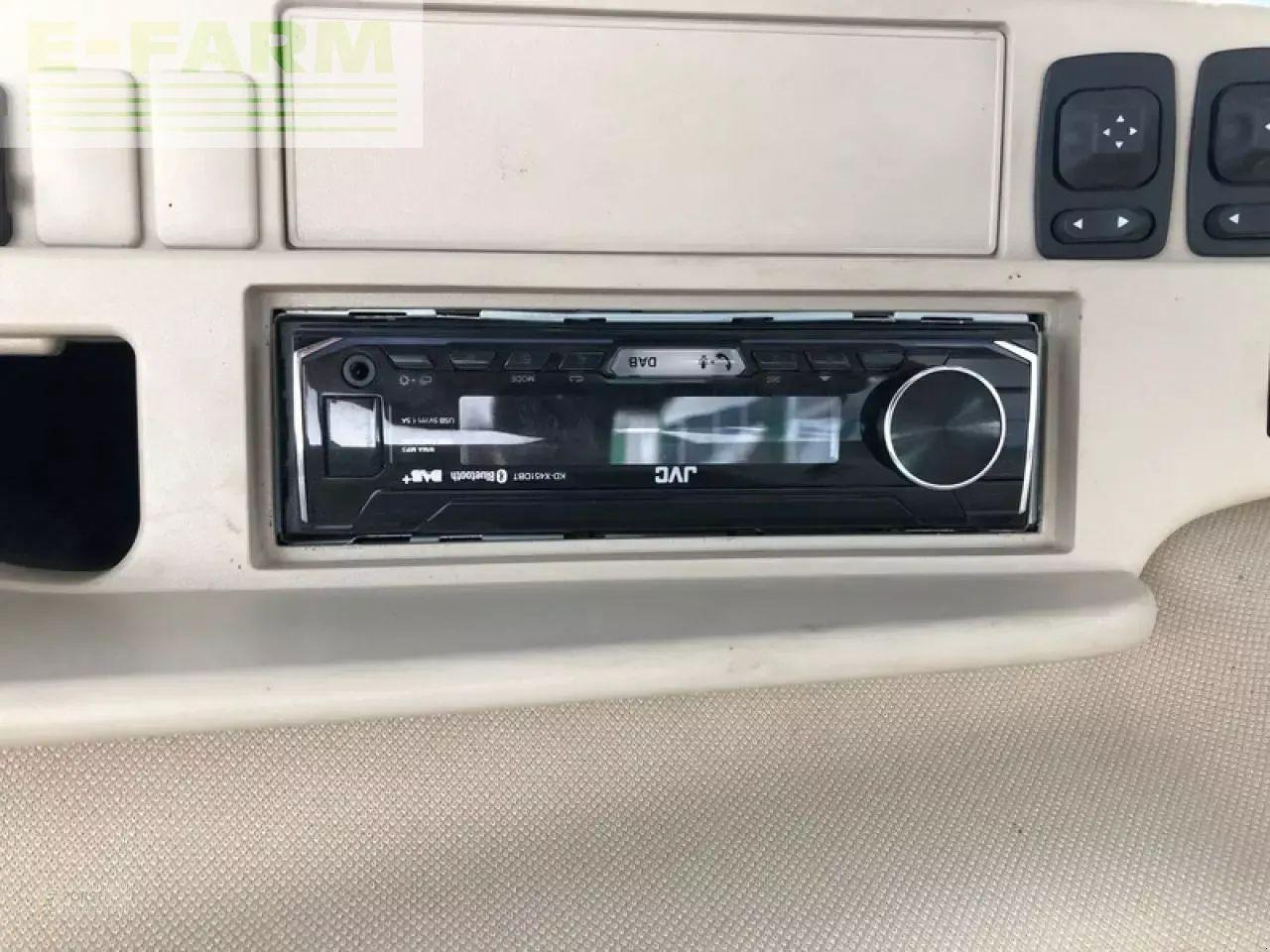 John Deere 6250r - Farm tractor: picture 5 John Deere 6250r - Farm tractor: picture 5