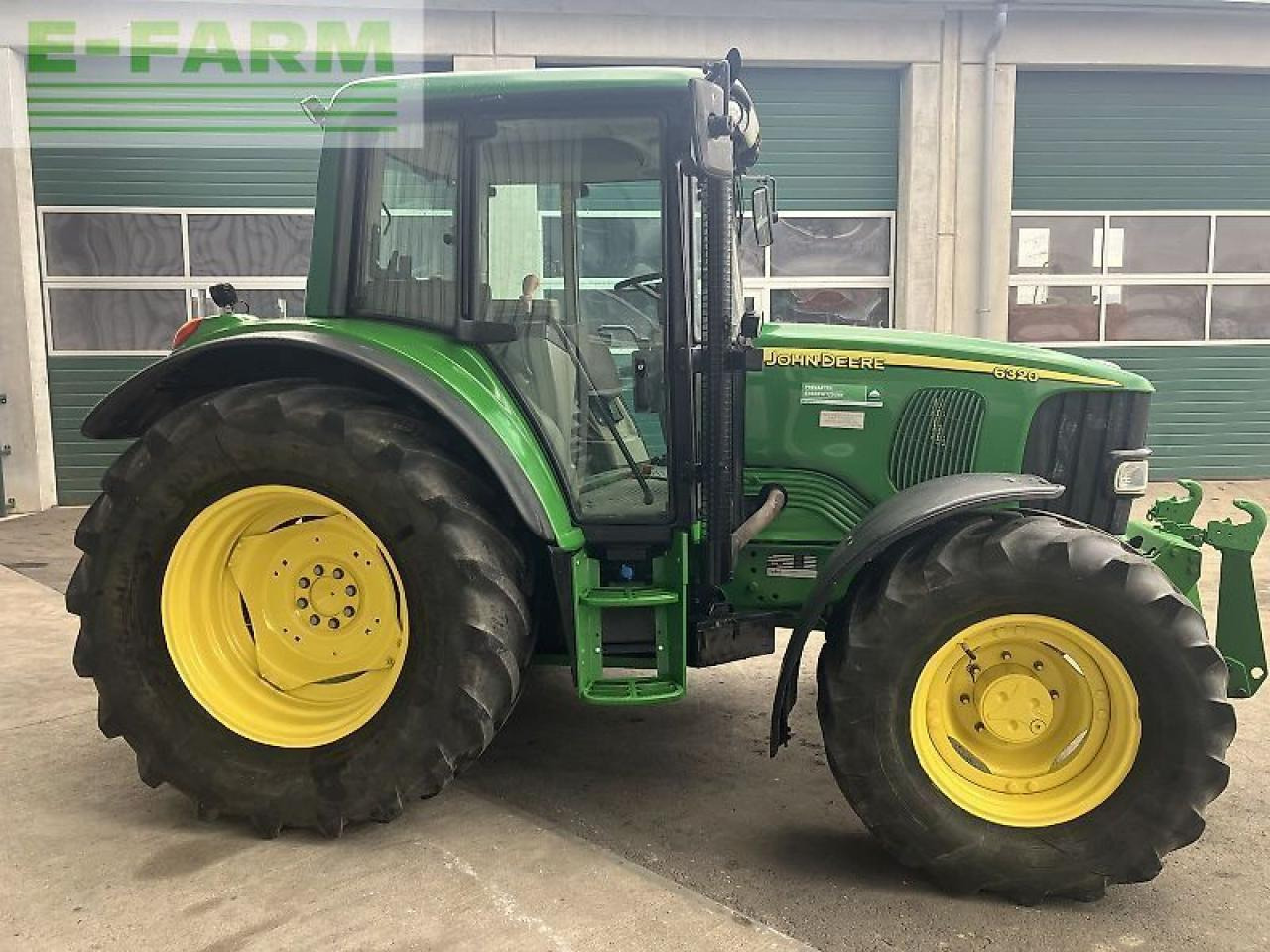 John Deere 6320 premium - Farm tractor: picture 4 John Deere 6320 premium - Farm tractor: picture 4