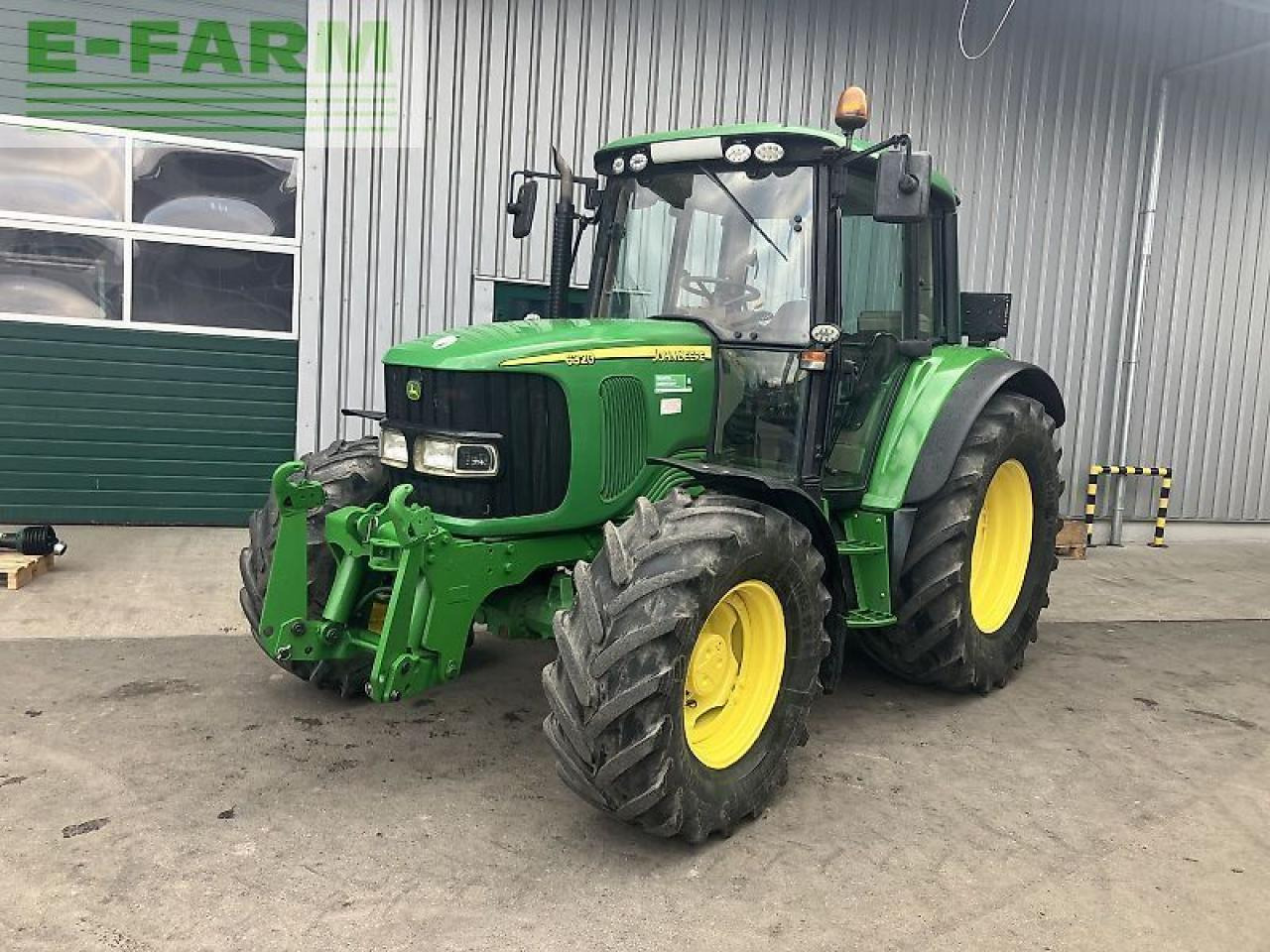 John Deere 6320 premium - Farm tractor: picture 1 John Deere 6320 premium - Farm tractor: picture 1