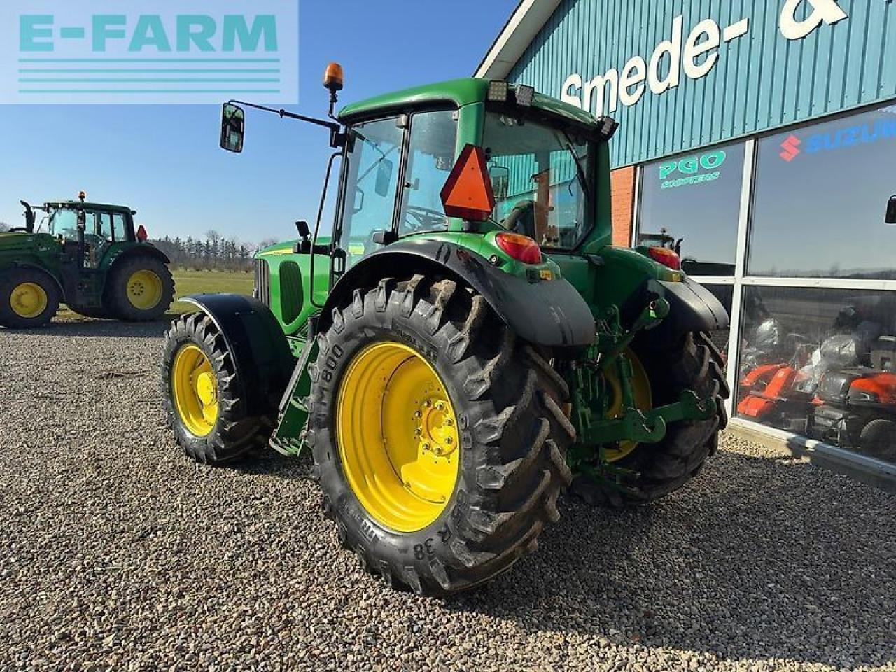 Farm tractor John Deere 6620: picture 6
