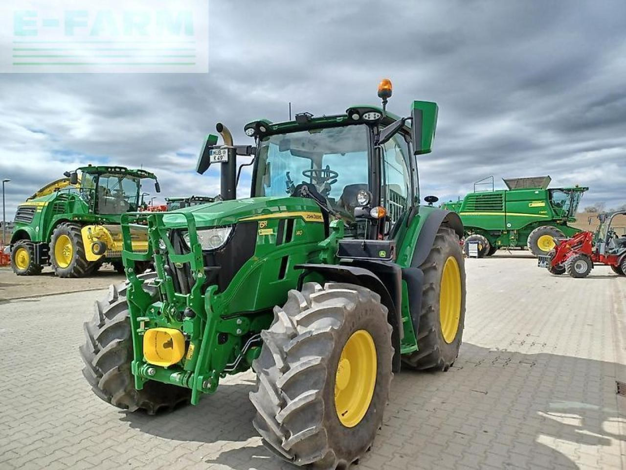 John Deere 6r 140 - Farm tractor: picture 1 John Deere 6r 140 - Farm tractor: picture 1