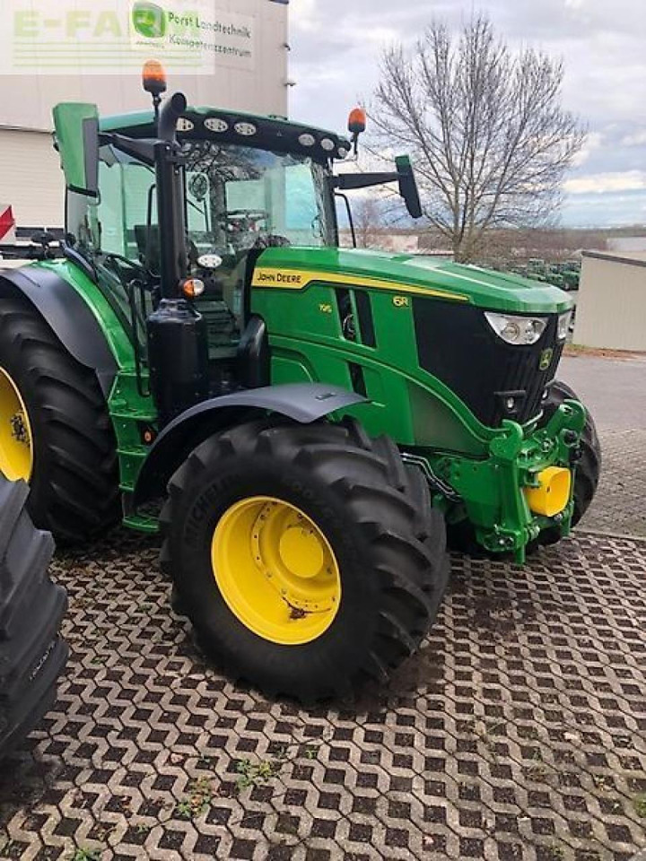 John Deere 6r 195 - Farm tractor: picture 2 John Deere 6r 195 - Farm tractor: picture 2