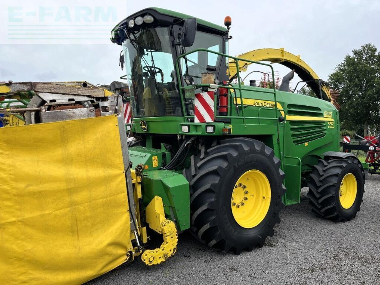 John Deere 7280 prodrive, allrad, 40 km/h, kemper 360, pick - Forage harvester: picture 1 John Deere 7280 prodrive, allrad, 40 km/h, kemper 360, pick - Forage harvester: picture 1
