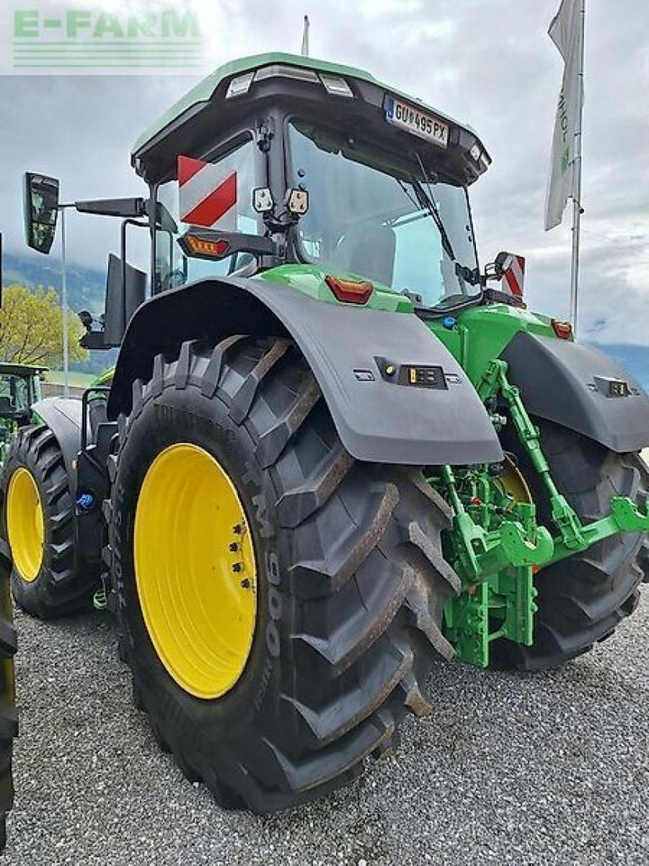 John Deere 7r 330 - Farm tractor: picture 4 John Deere 7r 330 - Farm tractor: picture 4